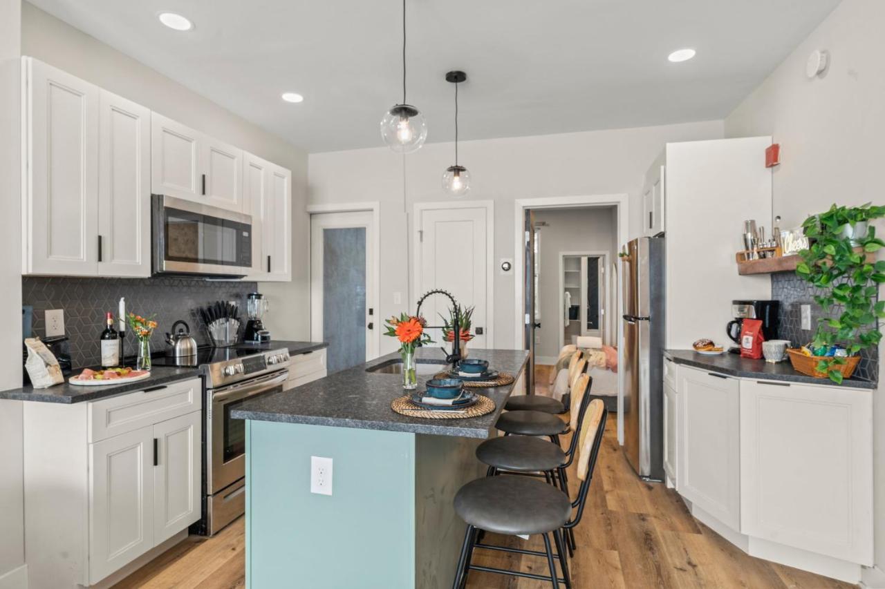 Passyunk Square Spacious 1 Bedroom Oasis- Huge Deck Philadelphia Exteriör bild