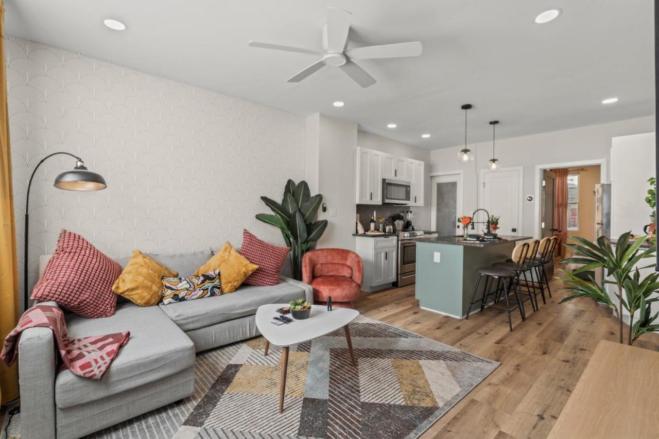 Passyunk Square Spacious 1 Bedroom Oasis- Huge Deck Philadelphia Exteriör bild
